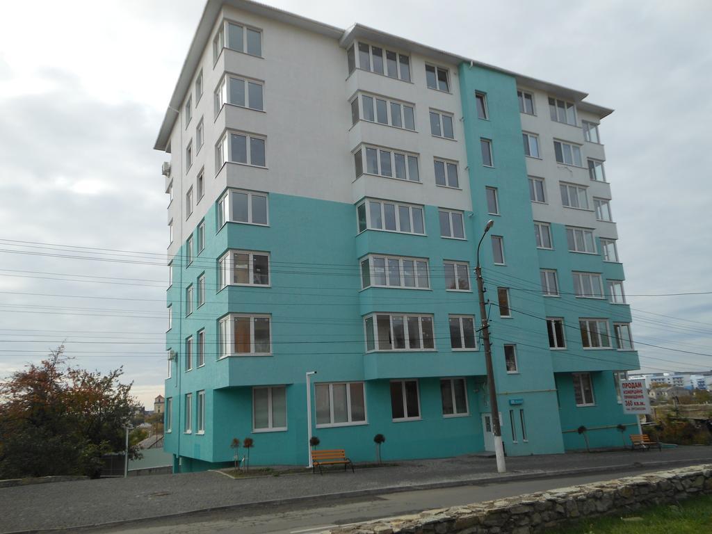 Rooms With Fortetsya View 2 Каменец-Подольский Экстерьер фото