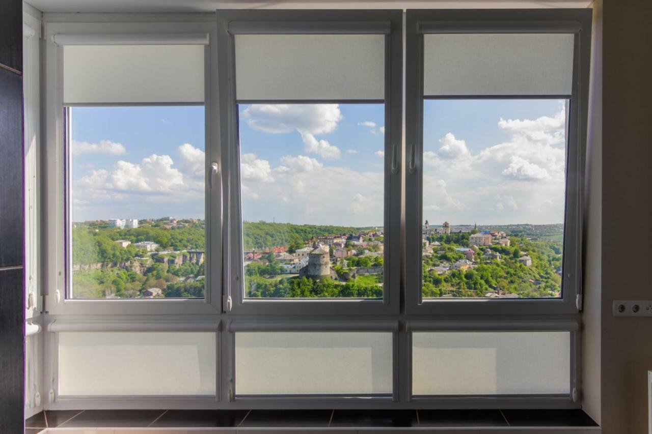 Rooms With Fortetsya View 2 Каменец-Подольский Экстерьер фото