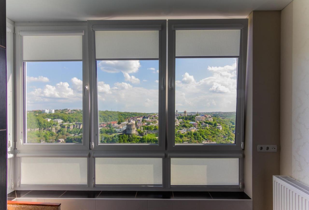 Rooms With Fortetsya View 2 Каменец-Подольский Экстерьер фото